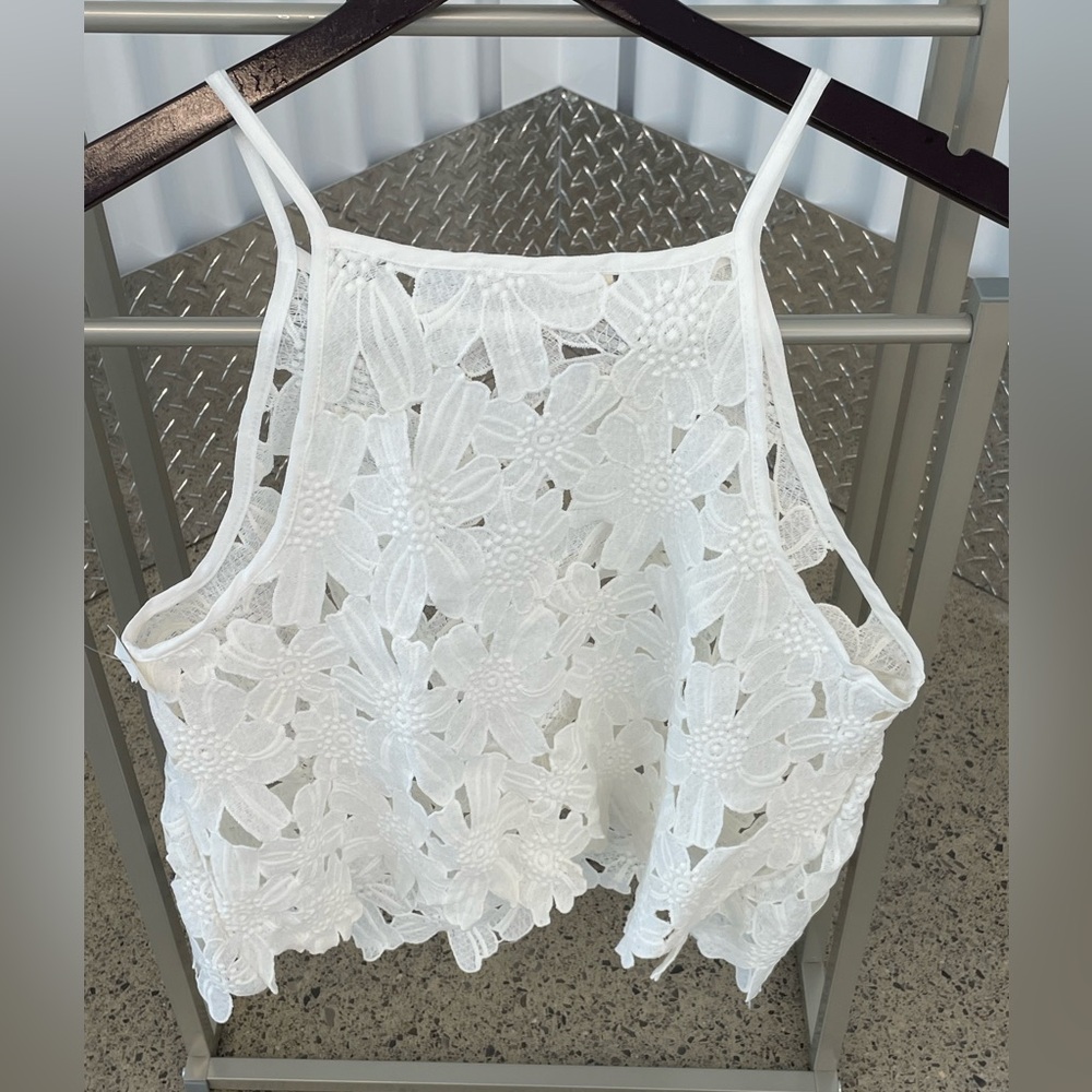 Haute Society White Floral Lace Top-Sz L - Picture 2 of 5